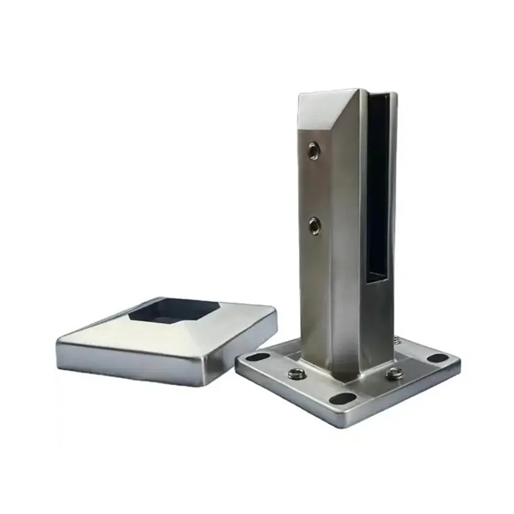 Регулируемый патрубок для стеклянных перил